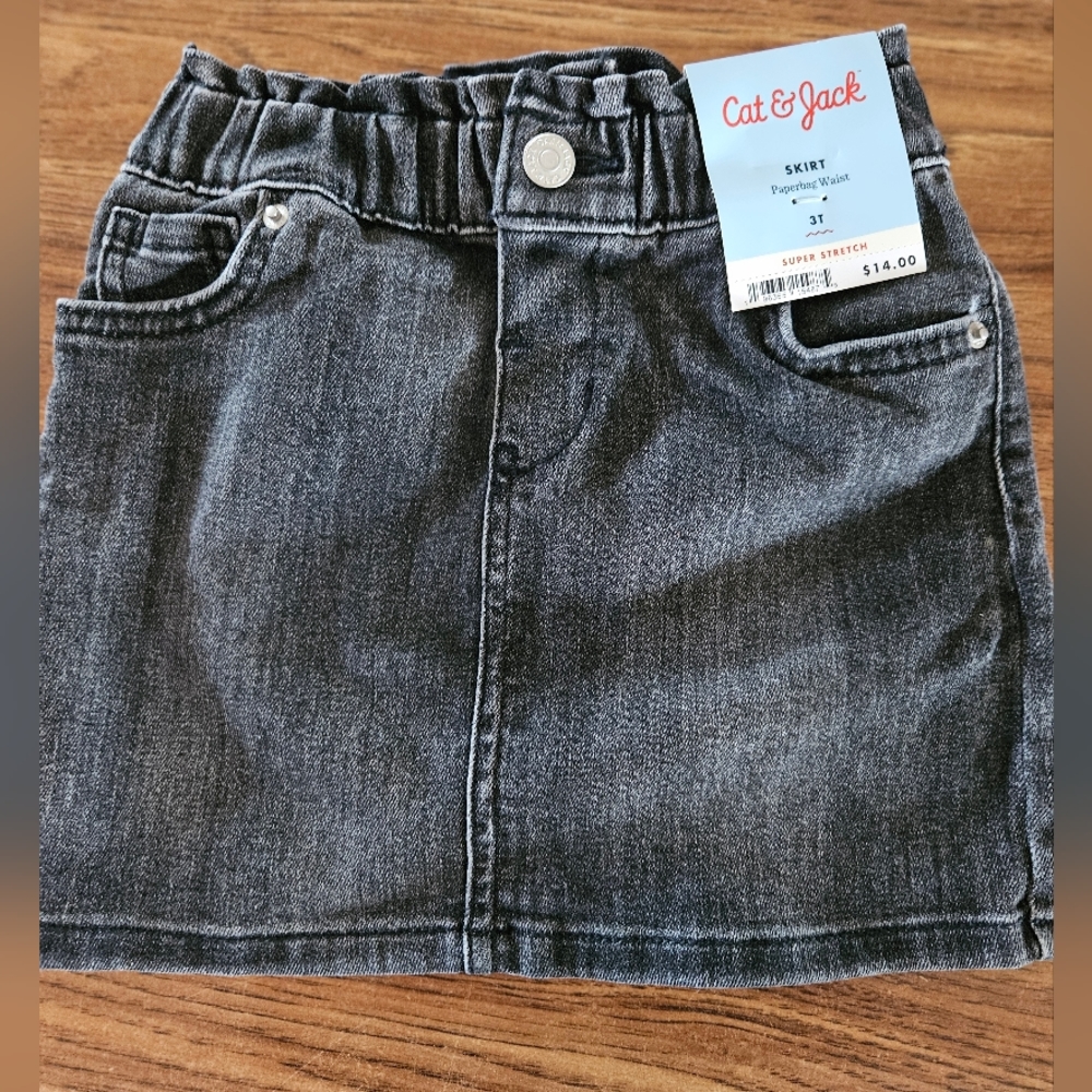 NWT 3T Cat and Jack Black denim skirt